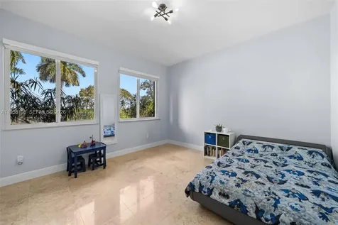 16800 SW 190th Street Miami FL 33187