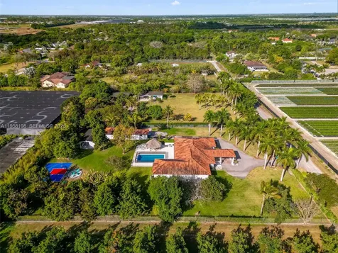16800 SW 190th Street Miami FL 33187