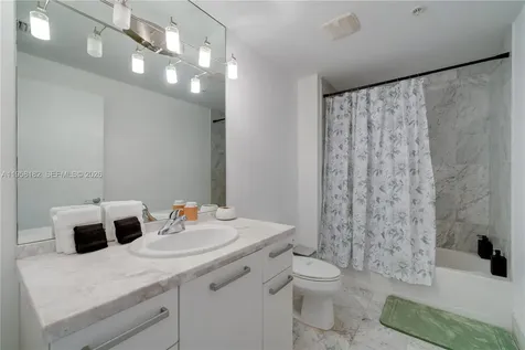 253 NE 2nd Street Miami FL 33132