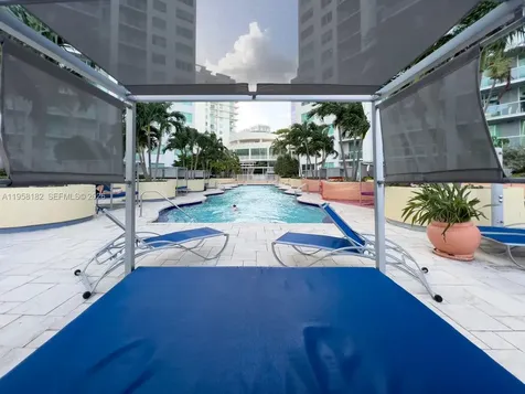 253 NE 2nd Street Miami FL 33132