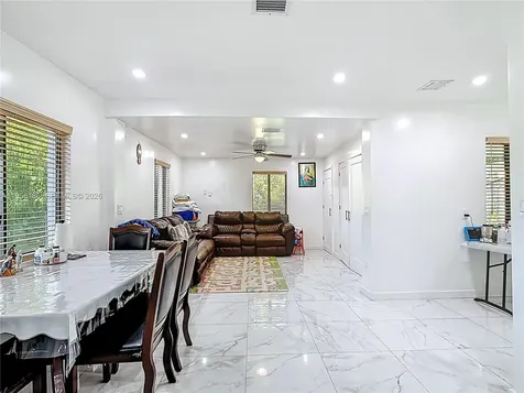 10045 SW 172nd Street Miami FL 33157