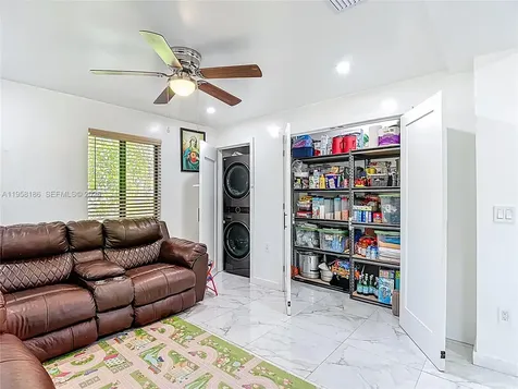 10045 SW 172nd Street Miami FL 33157