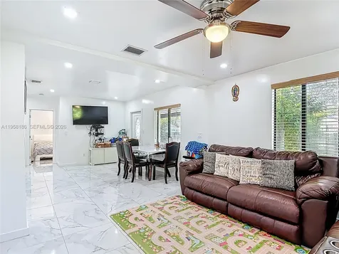 10045 SW 172nd Street Miami FL 33157