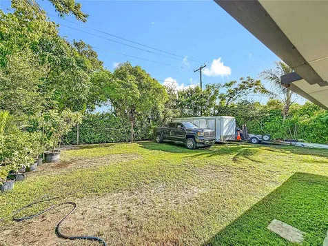 10045 SW 172nd Street Miami FL 33157