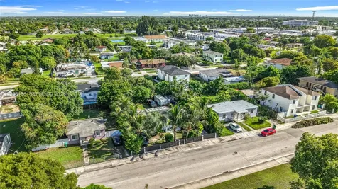 10045 SW 172nd Street Miami FL 33157
