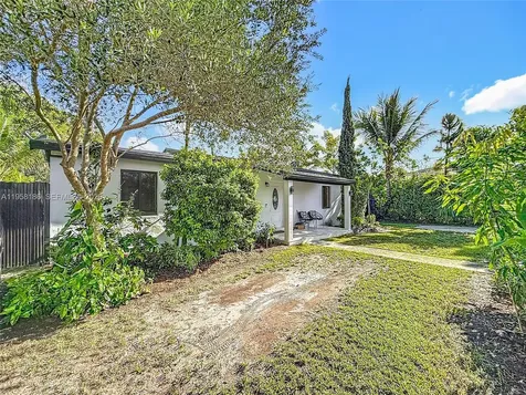 10045 SW 172nd Street Miami FL 33157