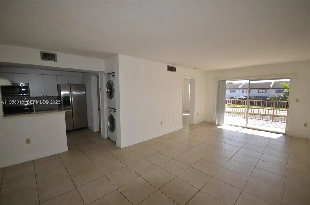 15201 SW 80th Street Miami FL 33193