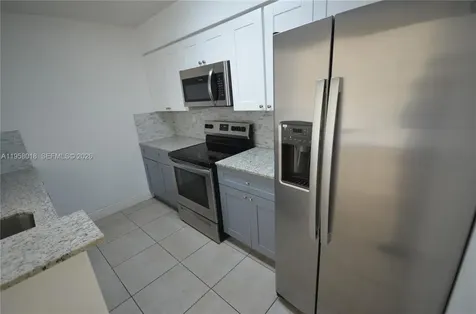 15201 SW 80th Street Miami FL 33193