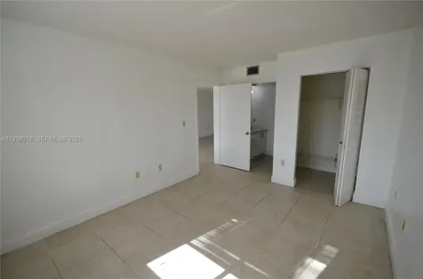 15201 SW 80th Street Miami FL 33193
