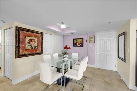 3232 SW 22nd Street Miami FL 33145