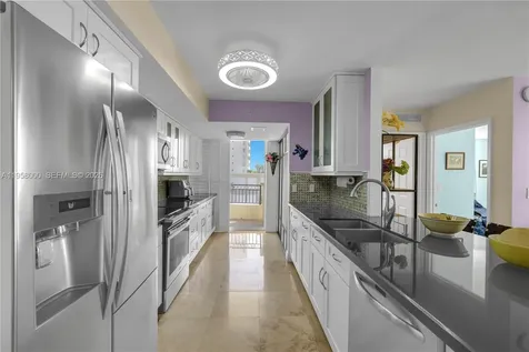 3232 SW 22nd Street Miami FL 33145