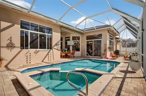 6353 SW 191st Avenue Pembroke Pines FL 33332
