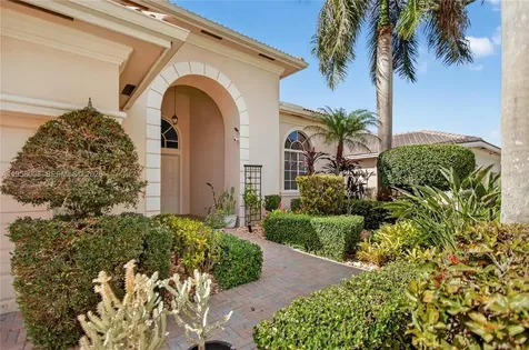 6353 SW 191st Avenue Pembroke Pines FL 33332