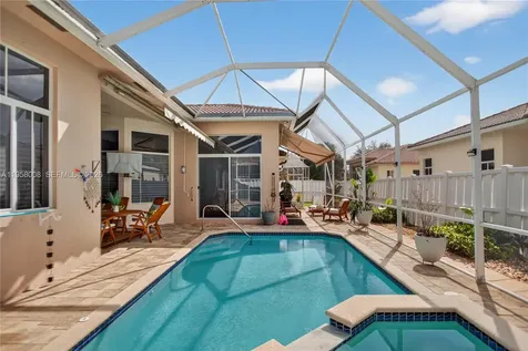 6353 SW 191st Avenue Pembroke Pines FL 33332
