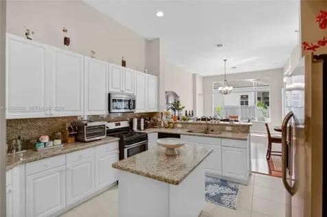 6353 SW 191st Avenue Pembroke Pines FL 33332