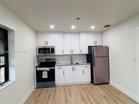 220 NW 27th Avenue Pompano Beach FL 33069