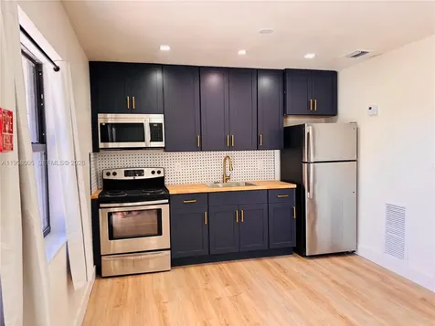 220 NW 27th Avenue Pompano Beach FL 33069
