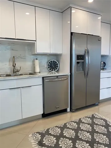 3801 S Ocean Drive Hollywood FL 33019
