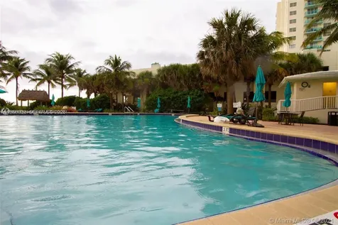 3801 S Ocean Drive Hollywood FL 33019