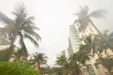 3801 S Ocean Drive Hollywood FL 33019