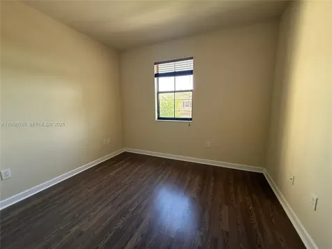 3393 W 90th Street Hialeah FL 33018