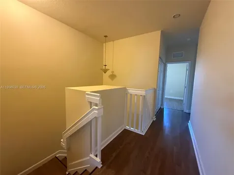 3393 W 90th Street Hialeah FL 33018