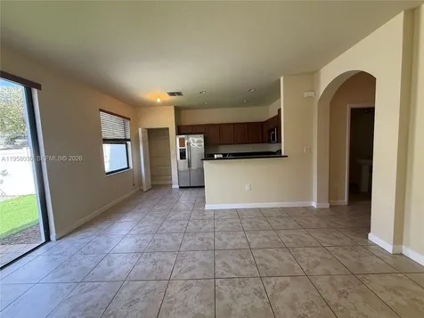 3393 W 90th Street Hialeah FL 33018