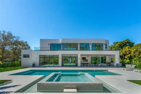 9525 SW 95th Court Miami FL 33176