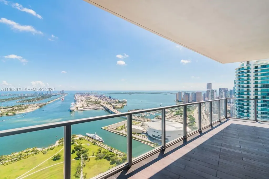 1100 Biscayne Boulevard Miami FL 33132
