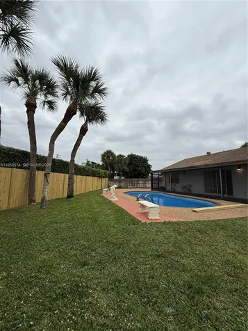 19253 Carolina Circle Boca Raton FL 33434