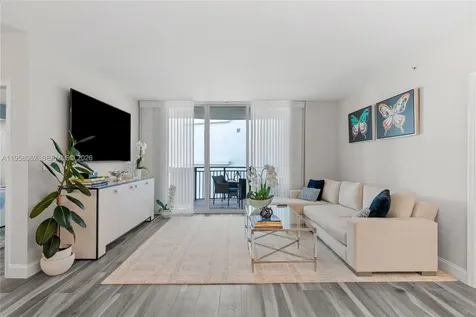 17555 Atlantic Boulevard Sunny Isles Beach FL 33160