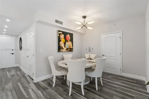 17555 Atlantic Boulevard Sunny Isles Beach FL 33160