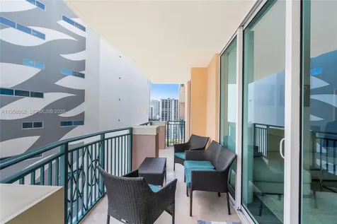 17555 Atlantic Boulevard Sunny Isles Beach FL 33160