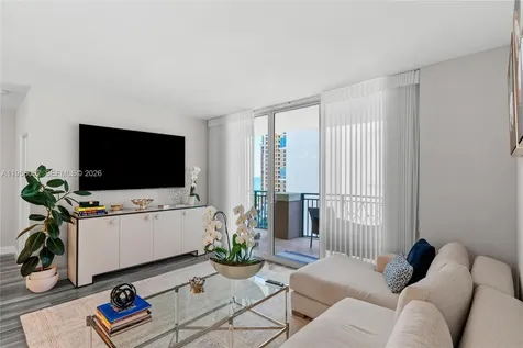 17555 Atlantic Boulevard Sunny Isles Beach FL 33160