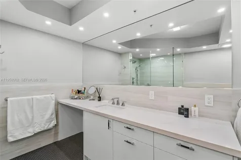17555 Atlantic Boulevard Sunny Isles Beach FL 33160