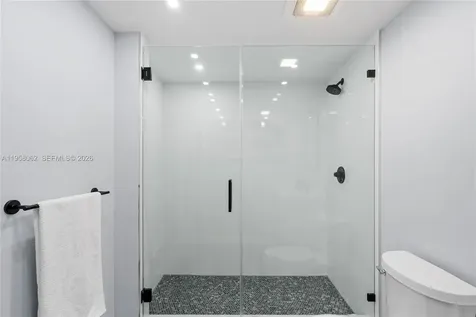 17555 Atlantic Boulevard Sunny Isles Beach FL 33160