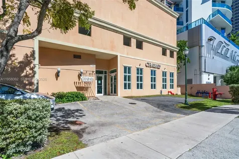 17555 Atlantic Boulevard Sunny Isles Beach FL 33160