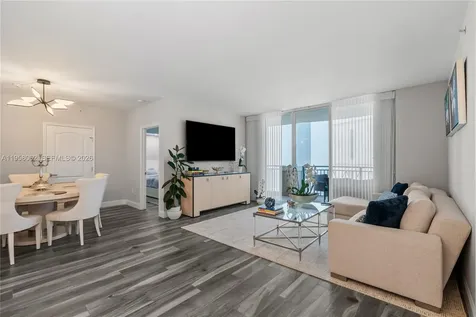 17555 Atlantic Boulevard Sunny Isles Beach FL 33160