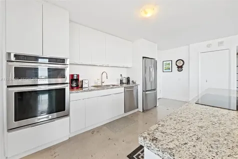 7135 Collins Avenue Miami Beach FL 33141