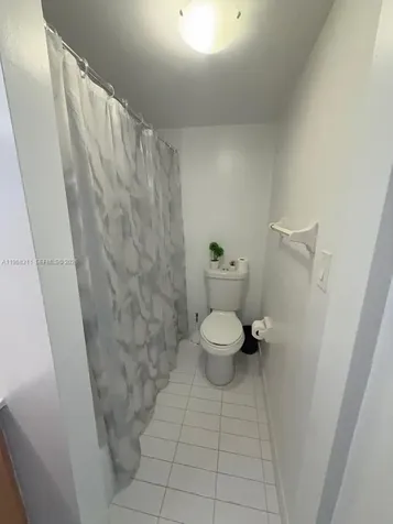 16919 N Bay Road Sunny Isles Beach FL 33160