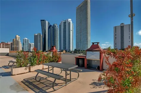 16919 N Bay Road Sunny Isles Beach FL 33160