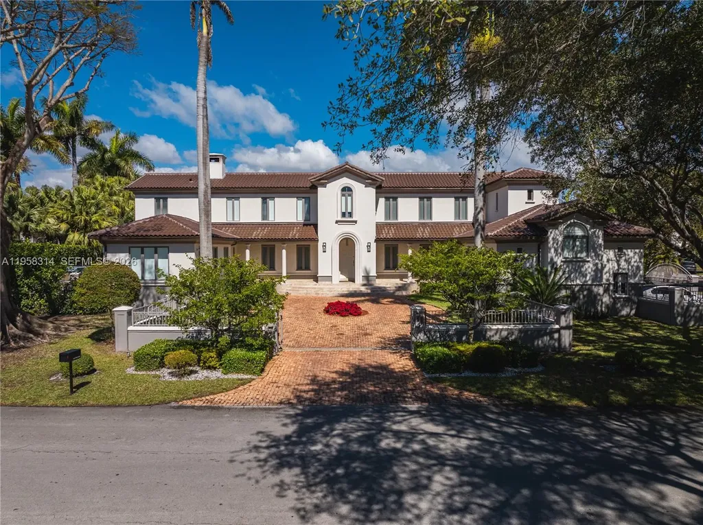165 Paloma Drive Coral Gables FL 33143