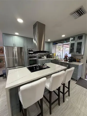 18237 NW 61st Place Hialeah FL 33015