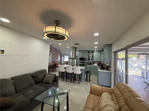 18237 NW 61st Place Hialeah FL 33015