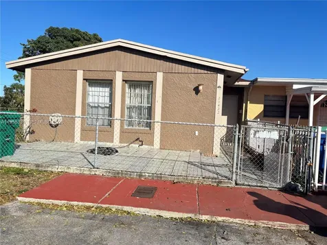 21422 NW 40th Circle Court Miami Gardens FL 33055