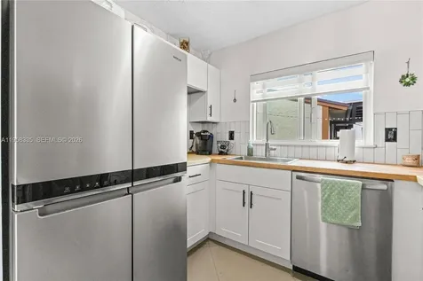 21839 SW 100th Place Cutler Bay FL 33190