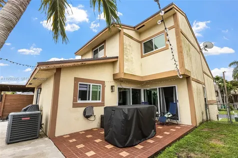 21839 SW 100th Place Cutler Bay FL 33190