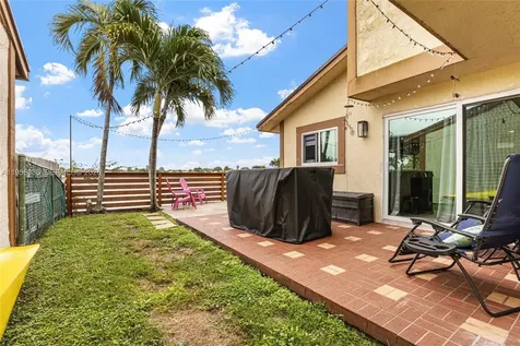 21839 SW 100th Place Cutler Bay FL 33190