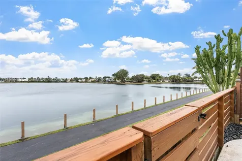 21839 SW 100th Place Cutler Bay FL 33190