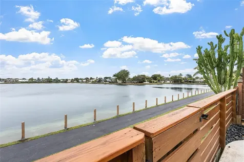 21839 SW 100th Place Cutler Bay FL 33190